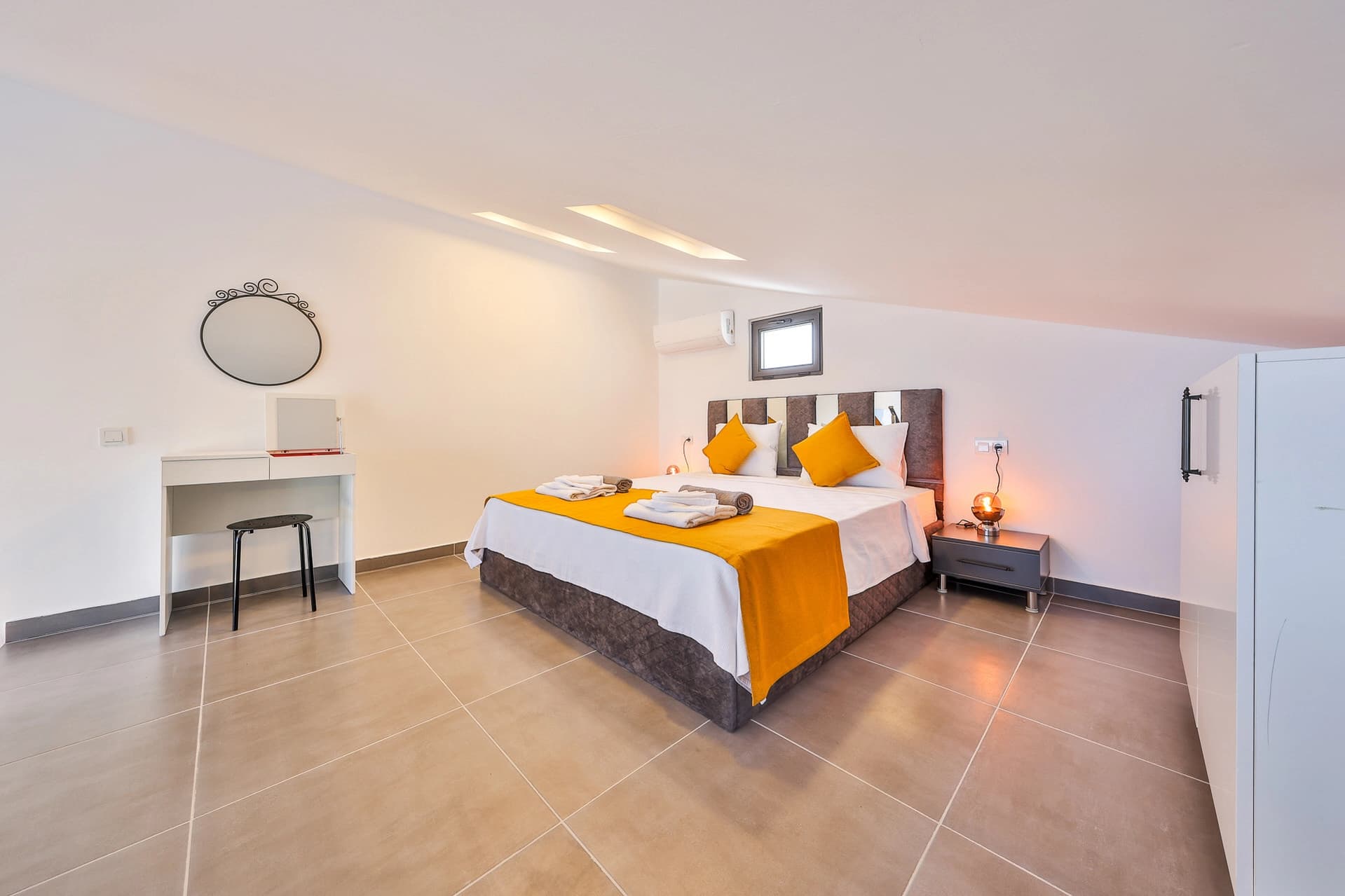 Apart Begonya Kalkan 11