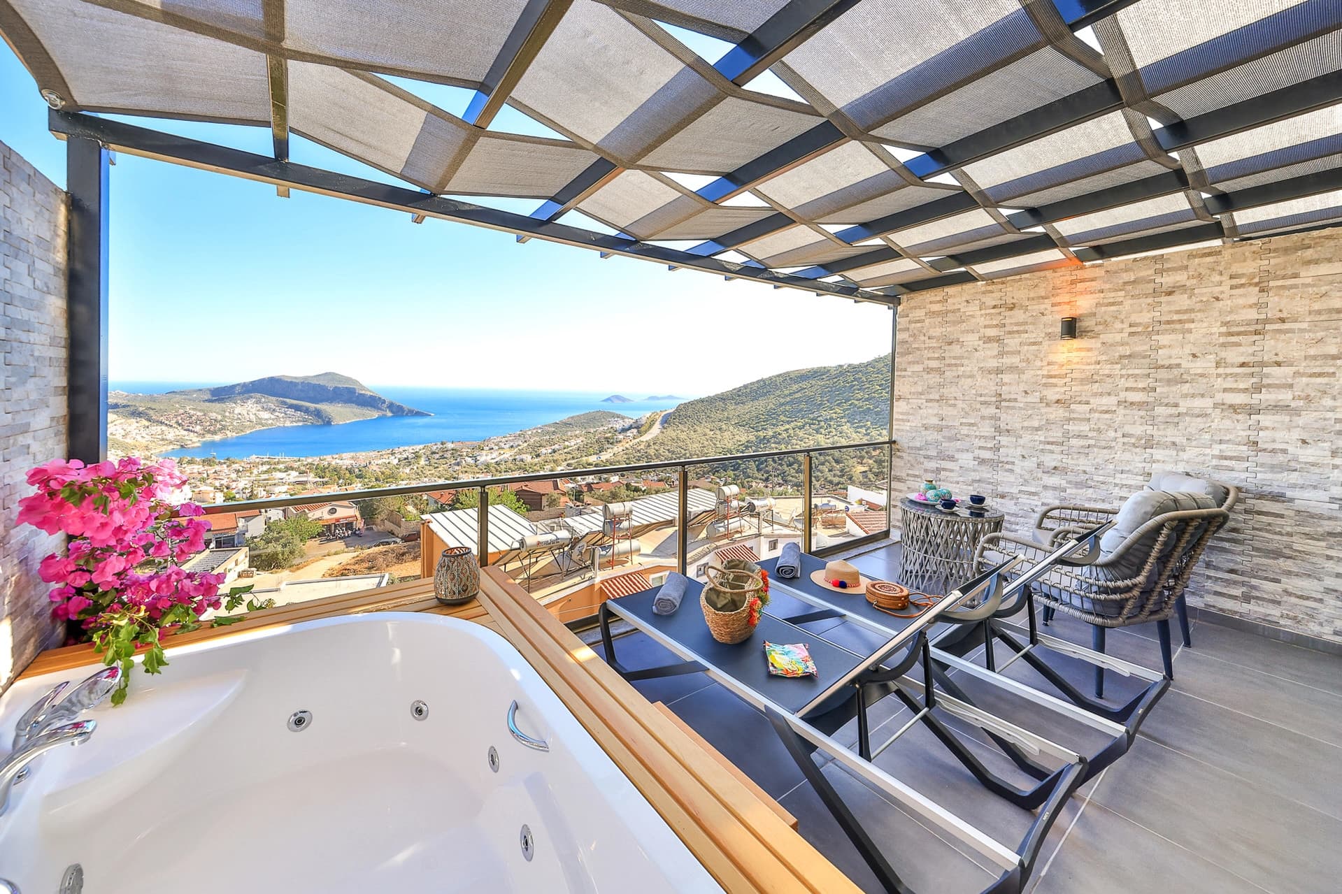 Apart Begonya Kalkan 23