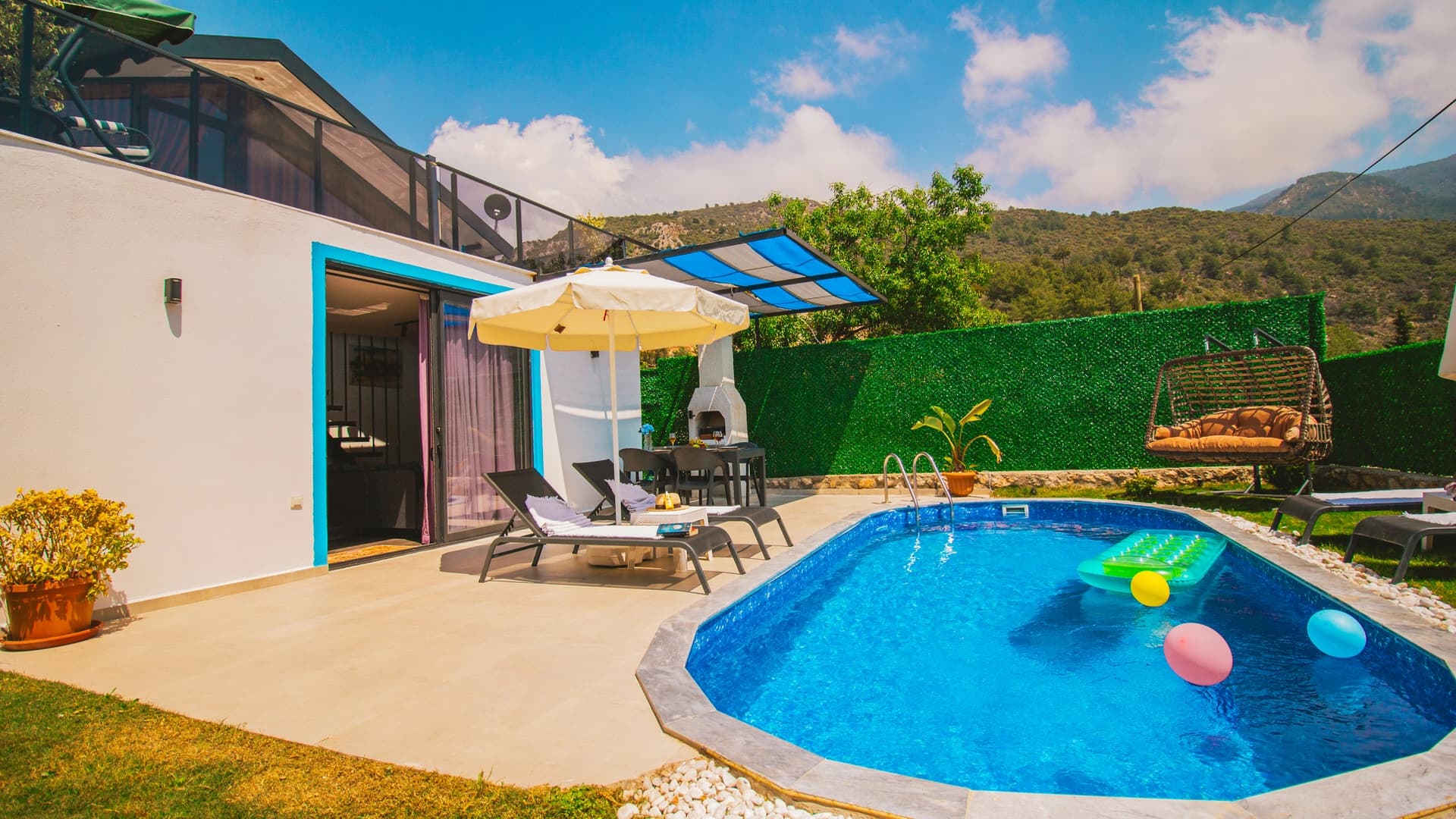 Villa The Brothers Korunaklı Havuz 63