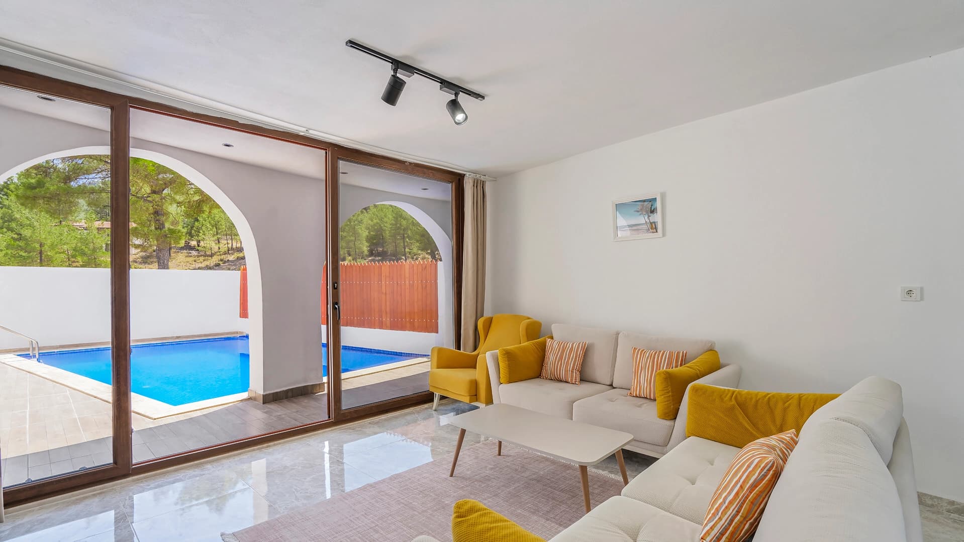 Villa Ceyhan Korunaklı Havuz 37