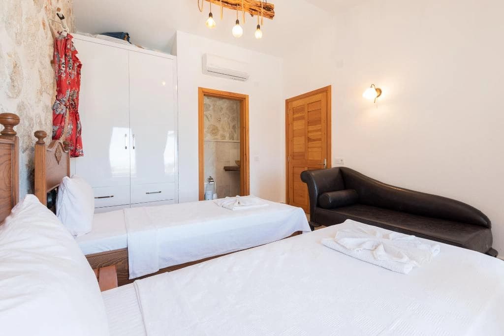 Villa Olives Korunaklı Havuz 79