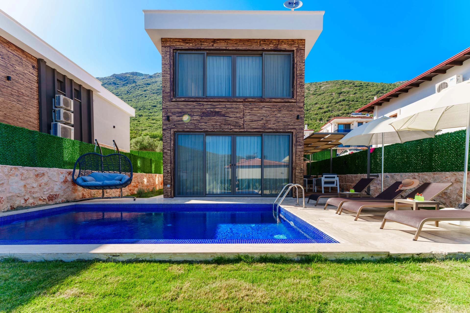 Villa Brow Korunaklı Havuz 27