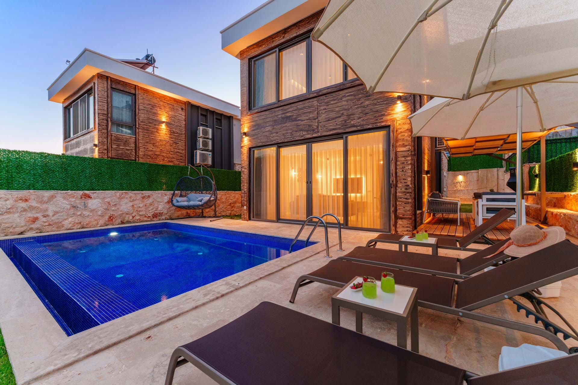 Villa Brow Korunaklı Havuz 63