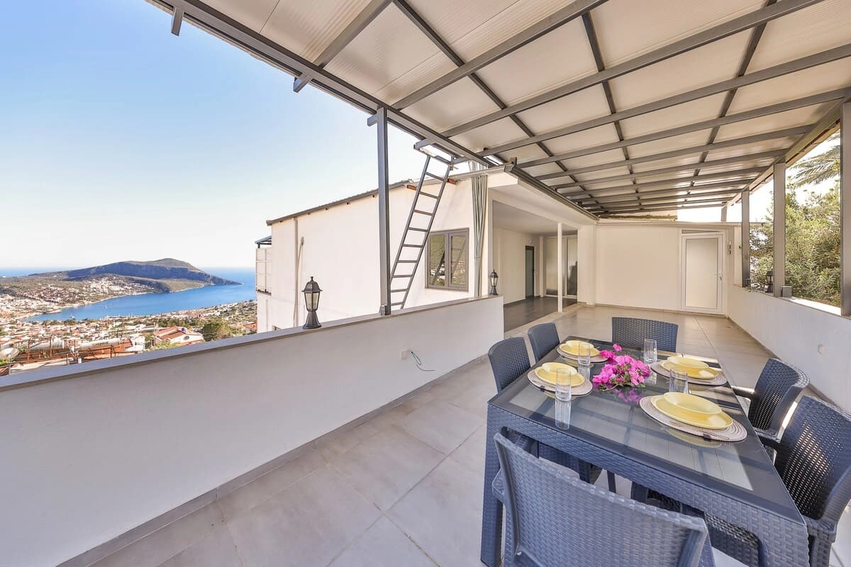 Apart Gabriella Kalkan 67