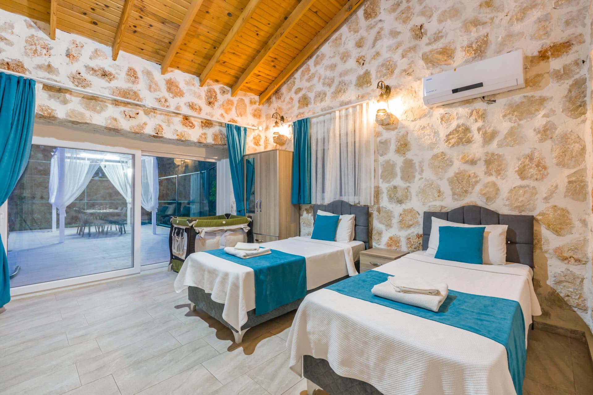 Villa Luxury İslamlar Korunaklı Havuz 96