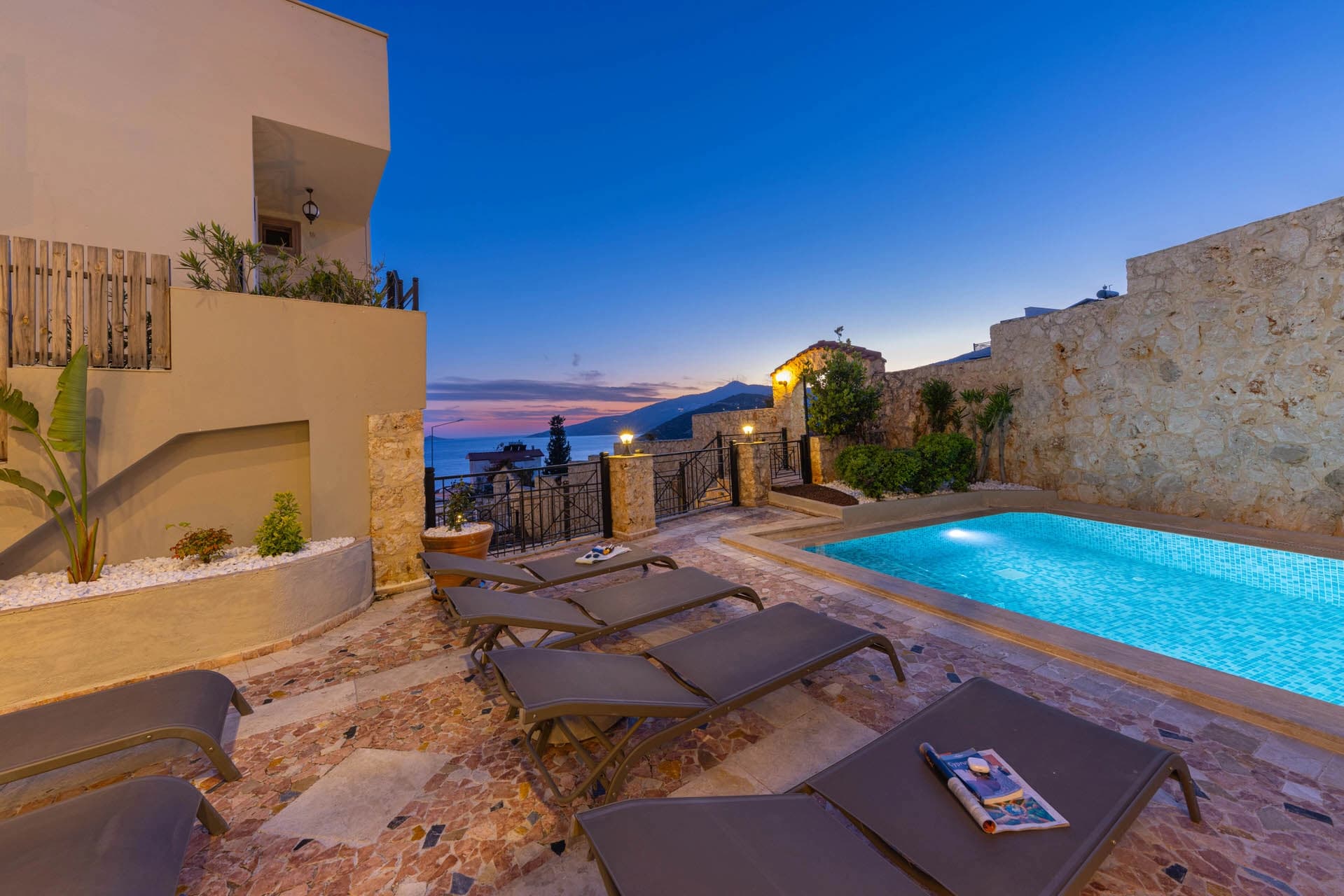 Villa Pearl Korunaklı Havuz 42