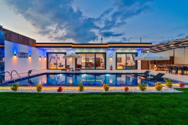 Villa Özmen Çavdır 21