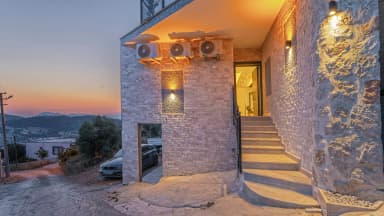 Suit Almila Kalkan 35