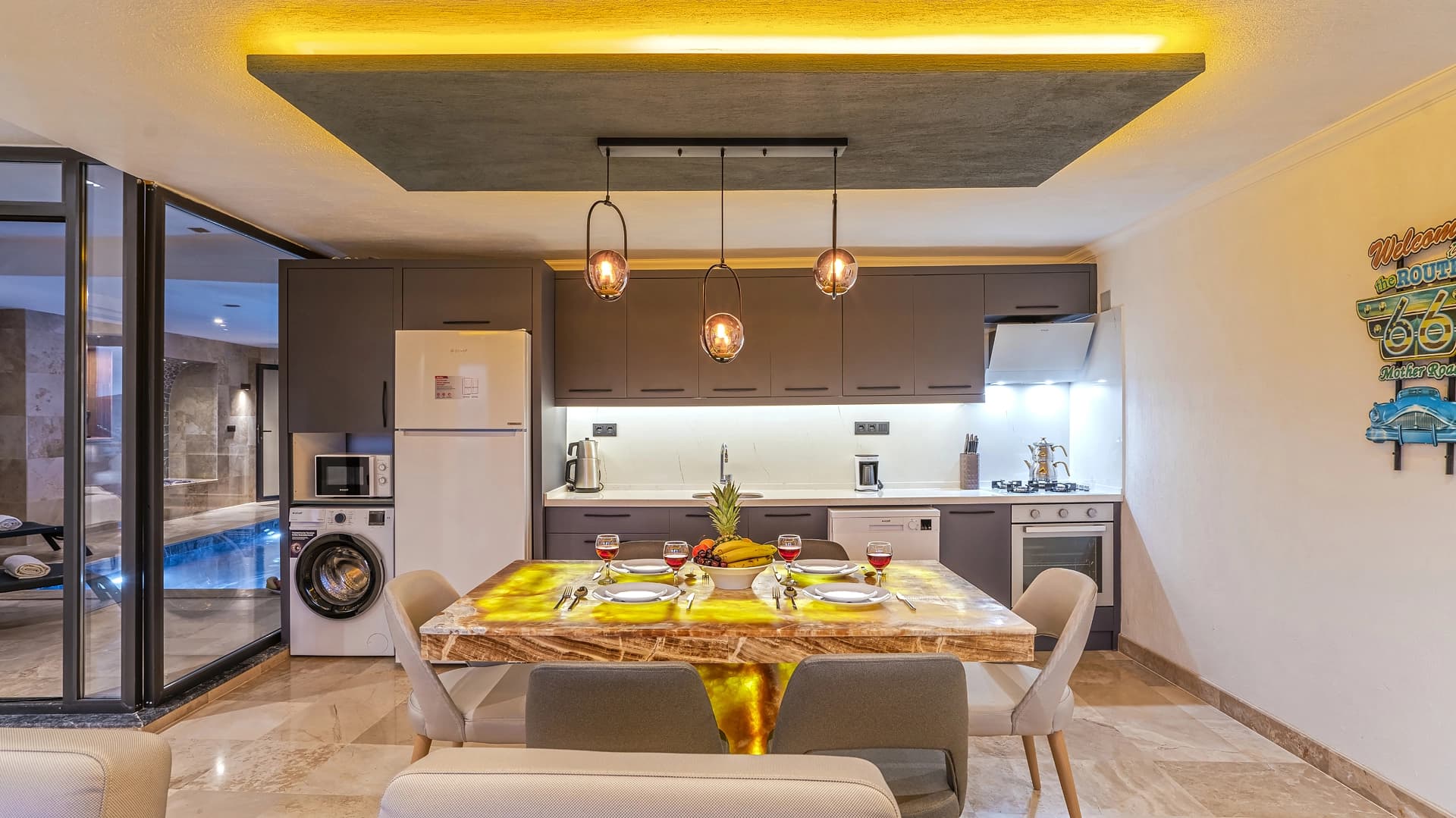 Suit Almila Korunaklı Havuz 36