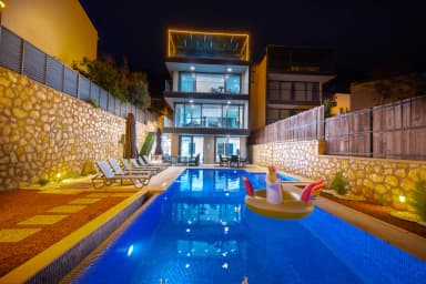 Villa NightCity Özel Havuzlu 40