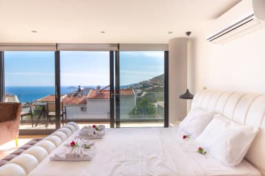 Villa NightCity Özel Havuzlu 90