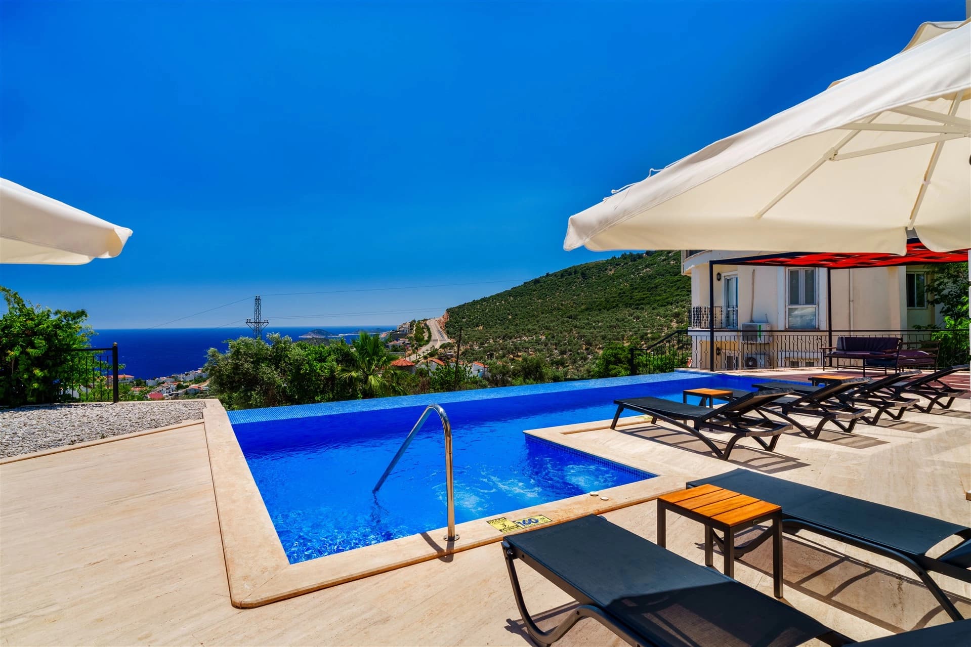 Villa Ata Kalkan Özel Havuzlu 47