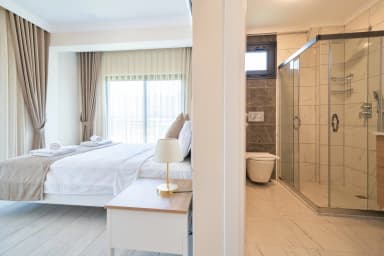 Villa Egem Kekik Korunaklı Havuz 57