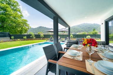 Villa Egem Kekik Korunaklı Havuz 61