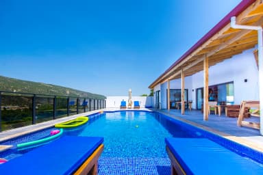 Villa Tomruk Çocuk Havuzu 57