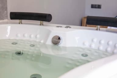 Villa Elyase Korunaklı Havuz 47