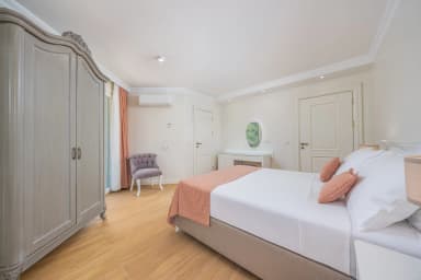 Villa Grande Korunaklı Havuz 93