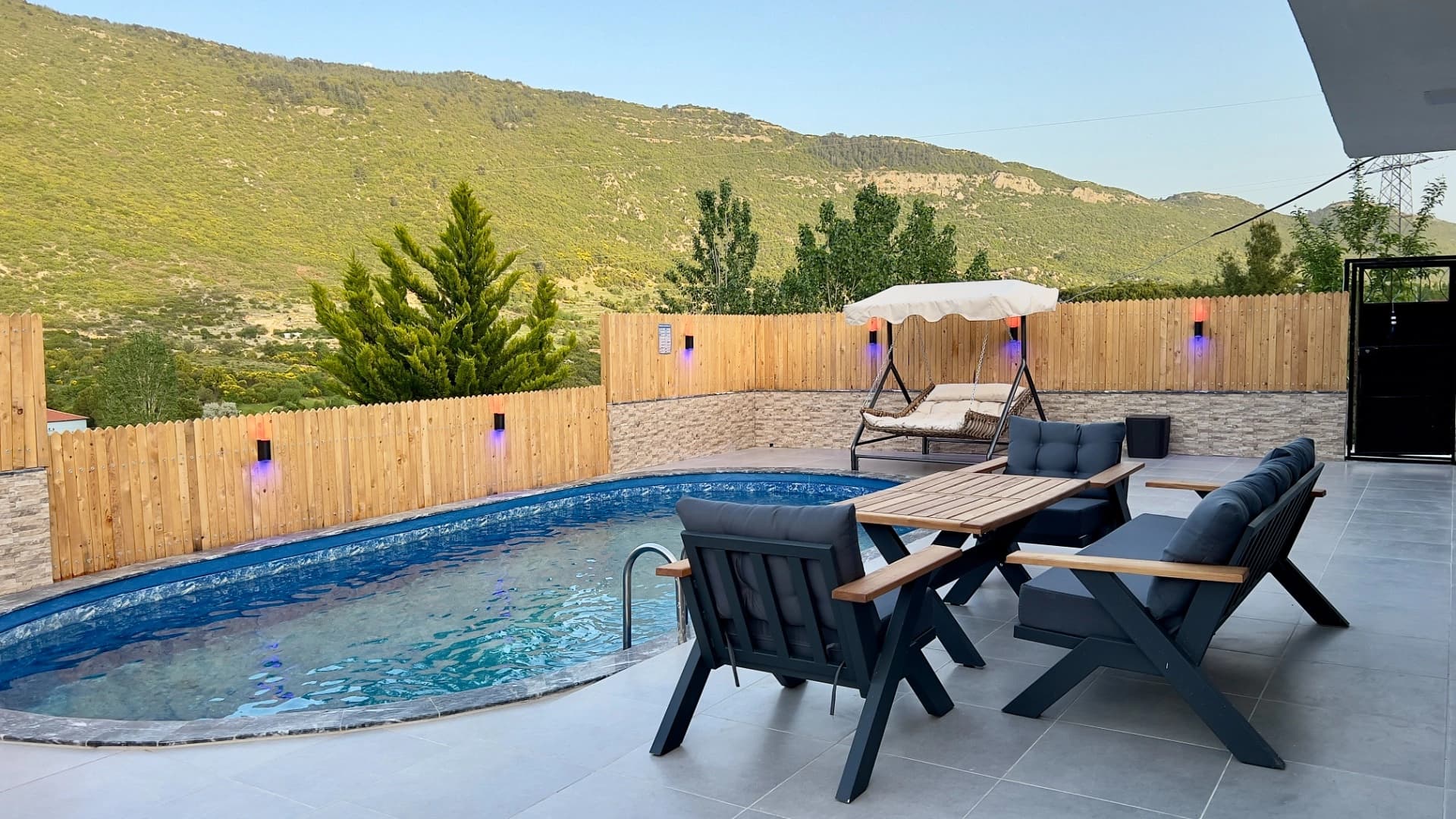 Villa California Korunaklı Havuz 75