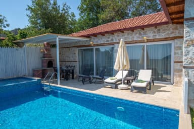 Villa Hayal Evi Korunaklı Havuz 32