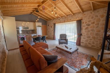 Villa Beyina Korunaklı Havuz 17