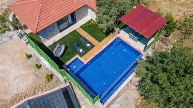 Villa Beyina Korunaklı Havuz 51