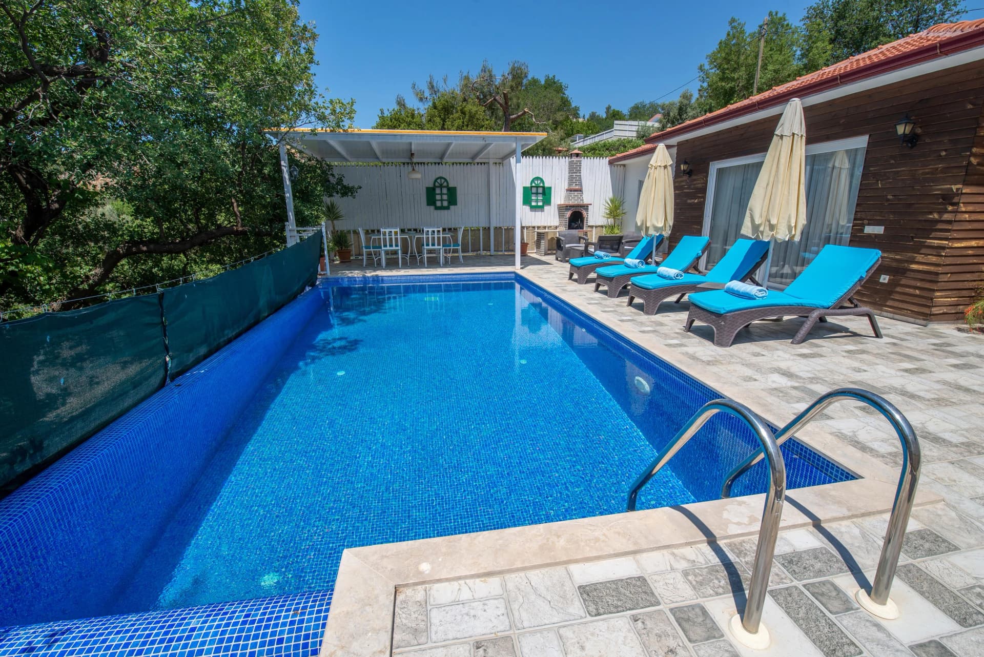 Villa Yeşil Ev Korunaklı Havuz 87