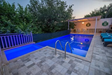 Villa Yeşil Ev İslamlar 18