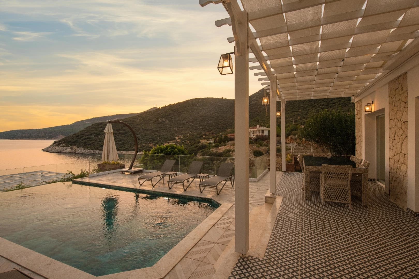 Villa Elena White 1 Kalkan 57