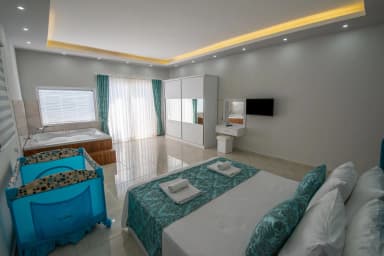 Villa Peri Korunaklı Havuz 71