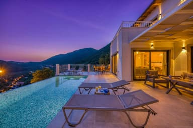 Villa Poeta Özel Havuzlu 36