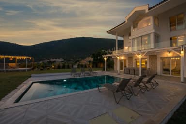 Villa Elena White 2 Korunaklı Havuz 78