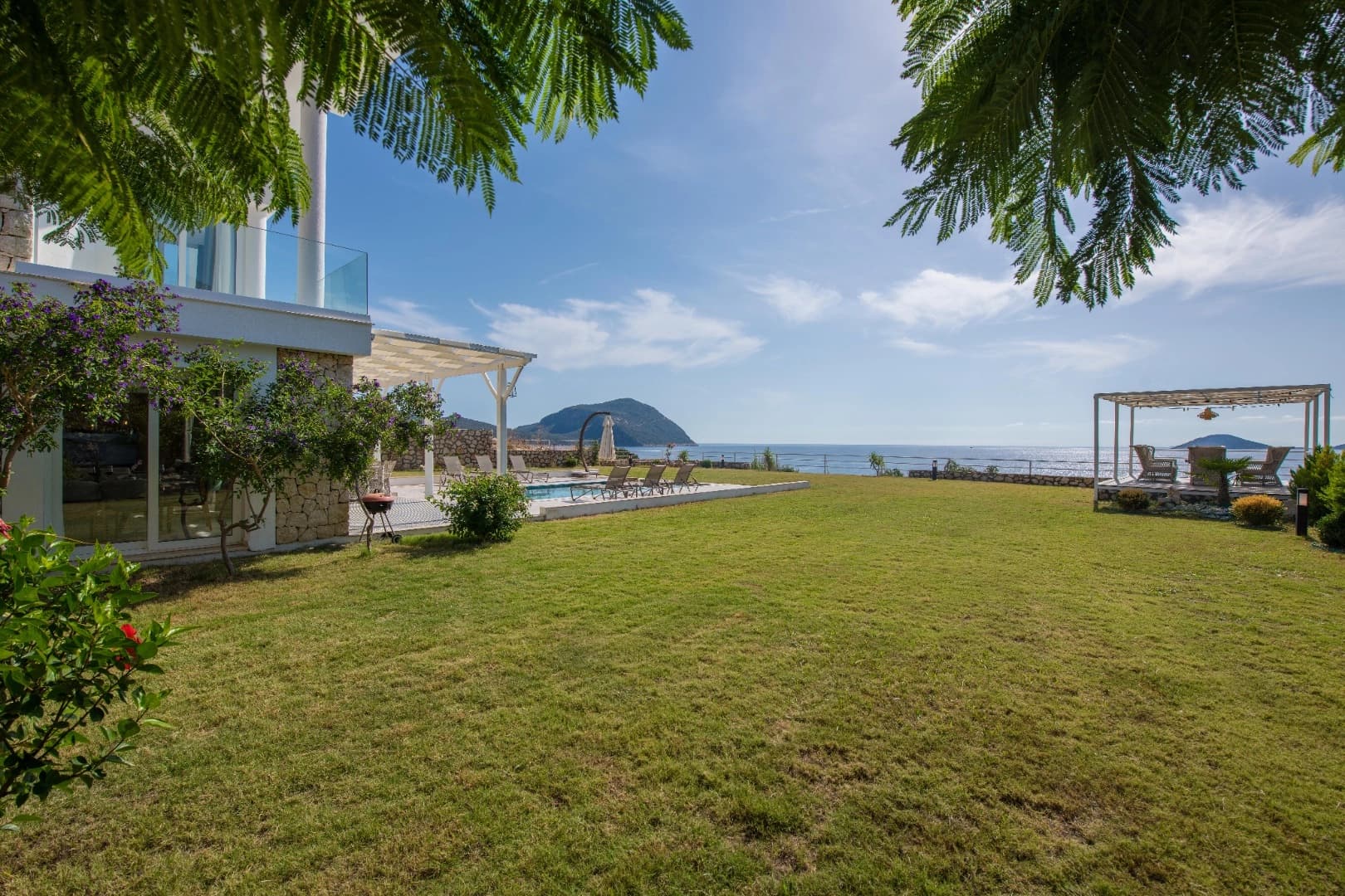 Villa Elena White 2 Korunaklı Havuz 16