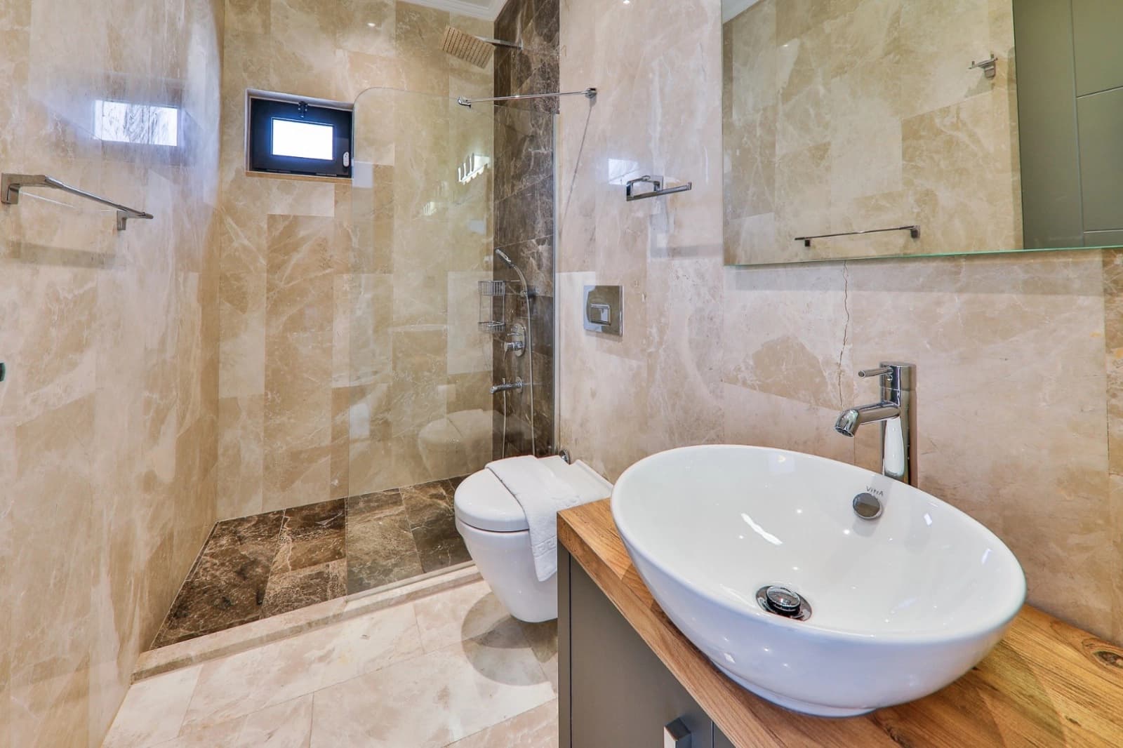 Villa Royal Romeo Korunaklı Havuz 98