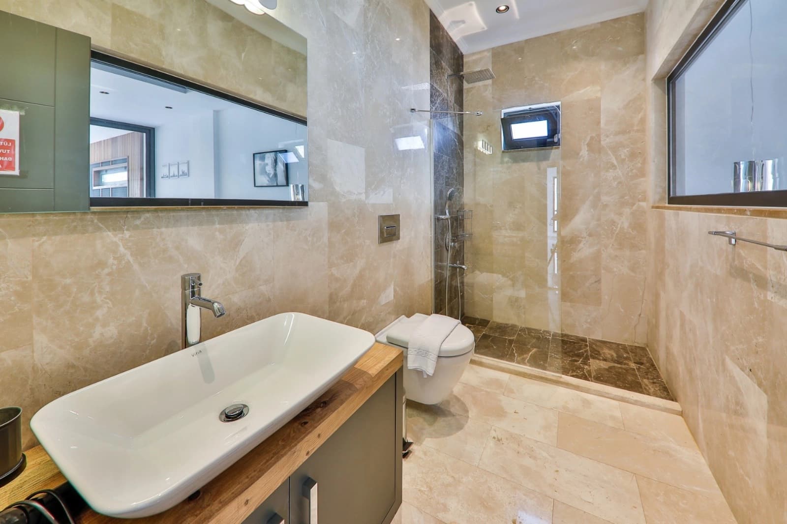 Villa Royal Romeo Korunaklı Havuz 70