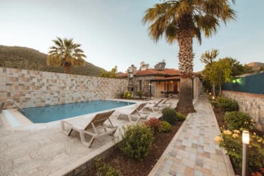 Villa Devina Korunaklı Havuz 99