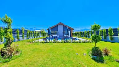 Villa Little Pines Korunaklı Havuz 91