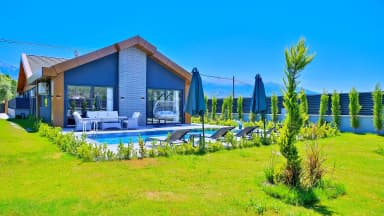 Villa Little Pines Korunaklı Havuz 15