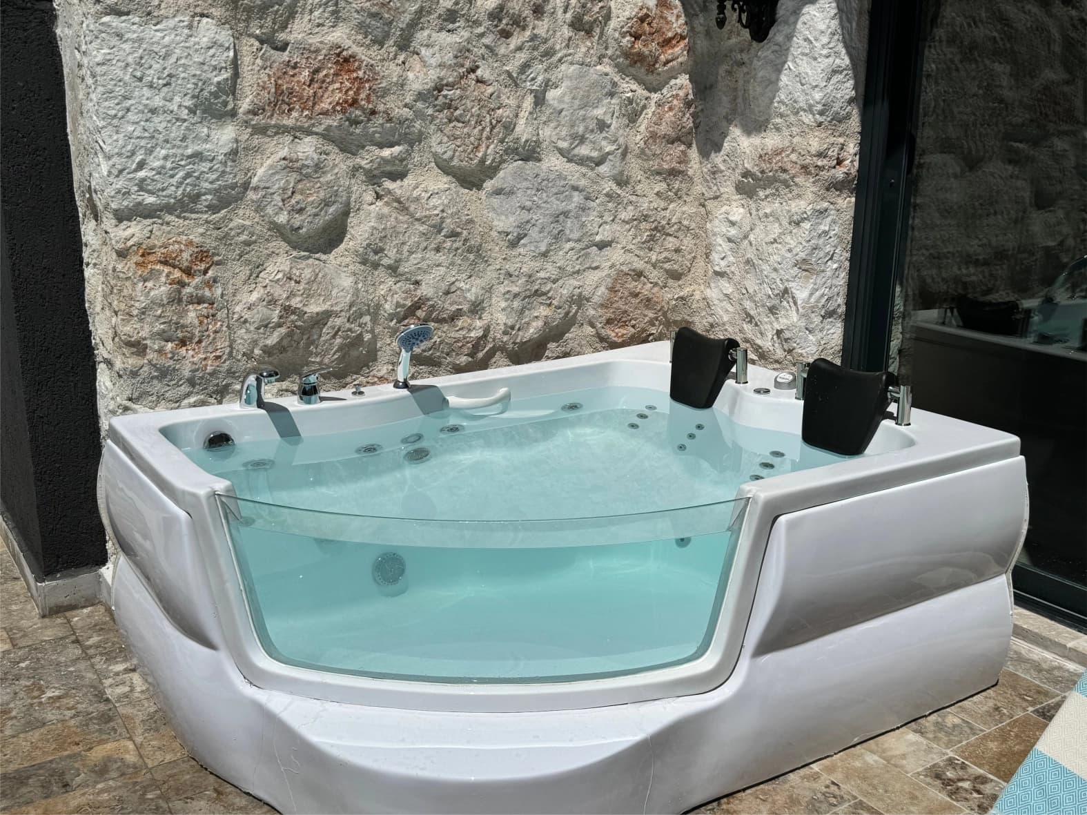 Villa Büşra Sarıbelen Korunaklı Havuz 52