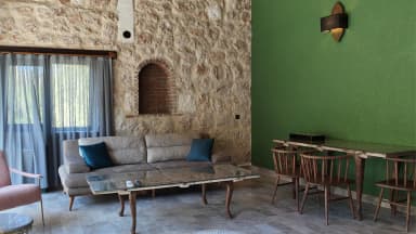 Villa Büşra Sarıbelen Korunaklı Havuz 80