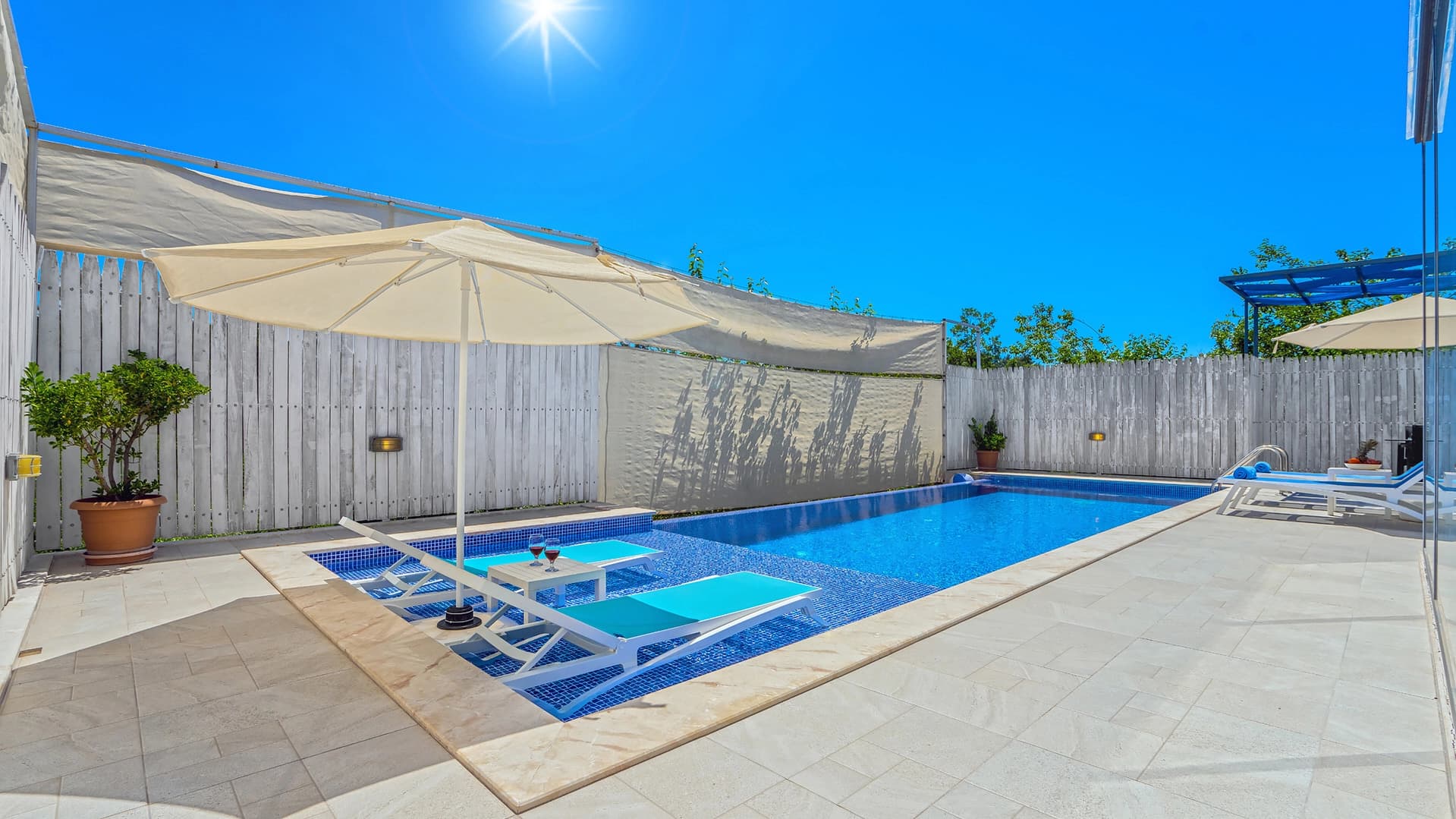 Villa Burcu 575 Korunaklı Havuz 32