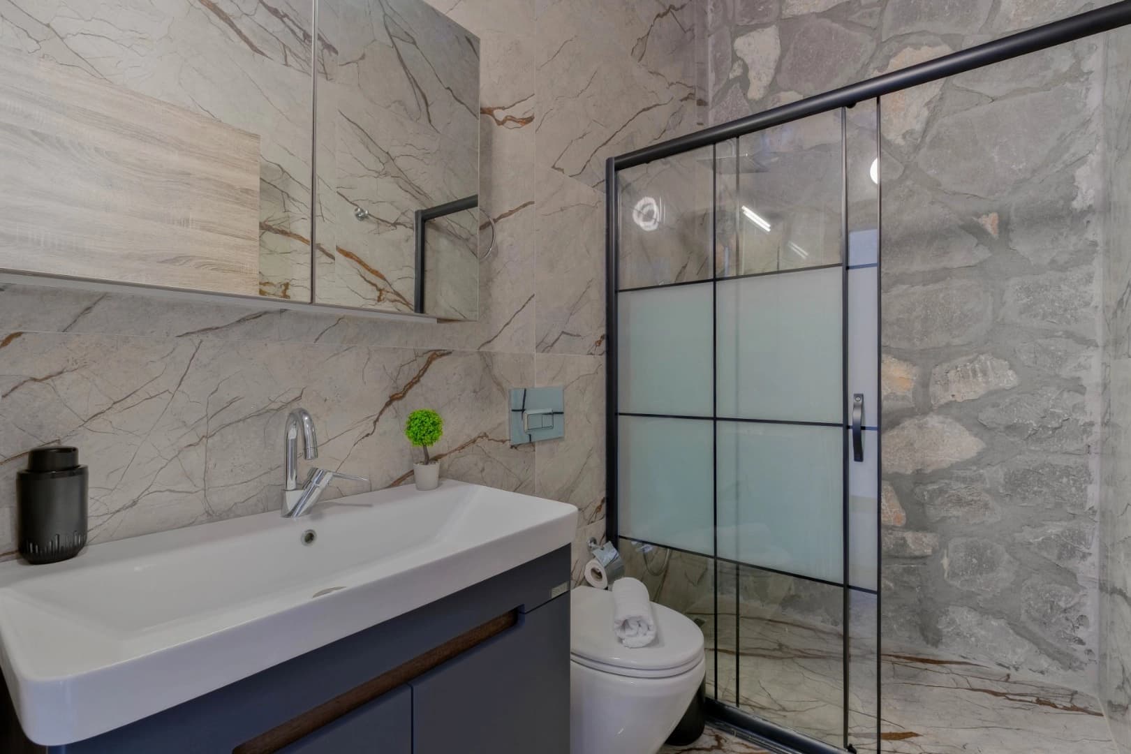 Villa Zehra Sultan Korunaklı Havuz 59