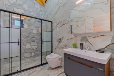 Villa Zehra Sultan Korunaklı Havuz 87