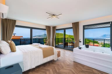 Villa Newcastle Korunaklı Havuz 48