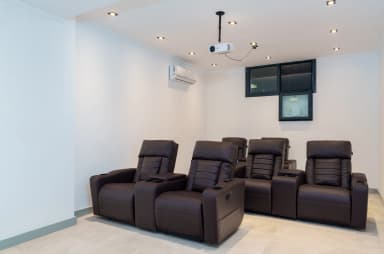 Villa Newcastle Korunaklı Havuz 22