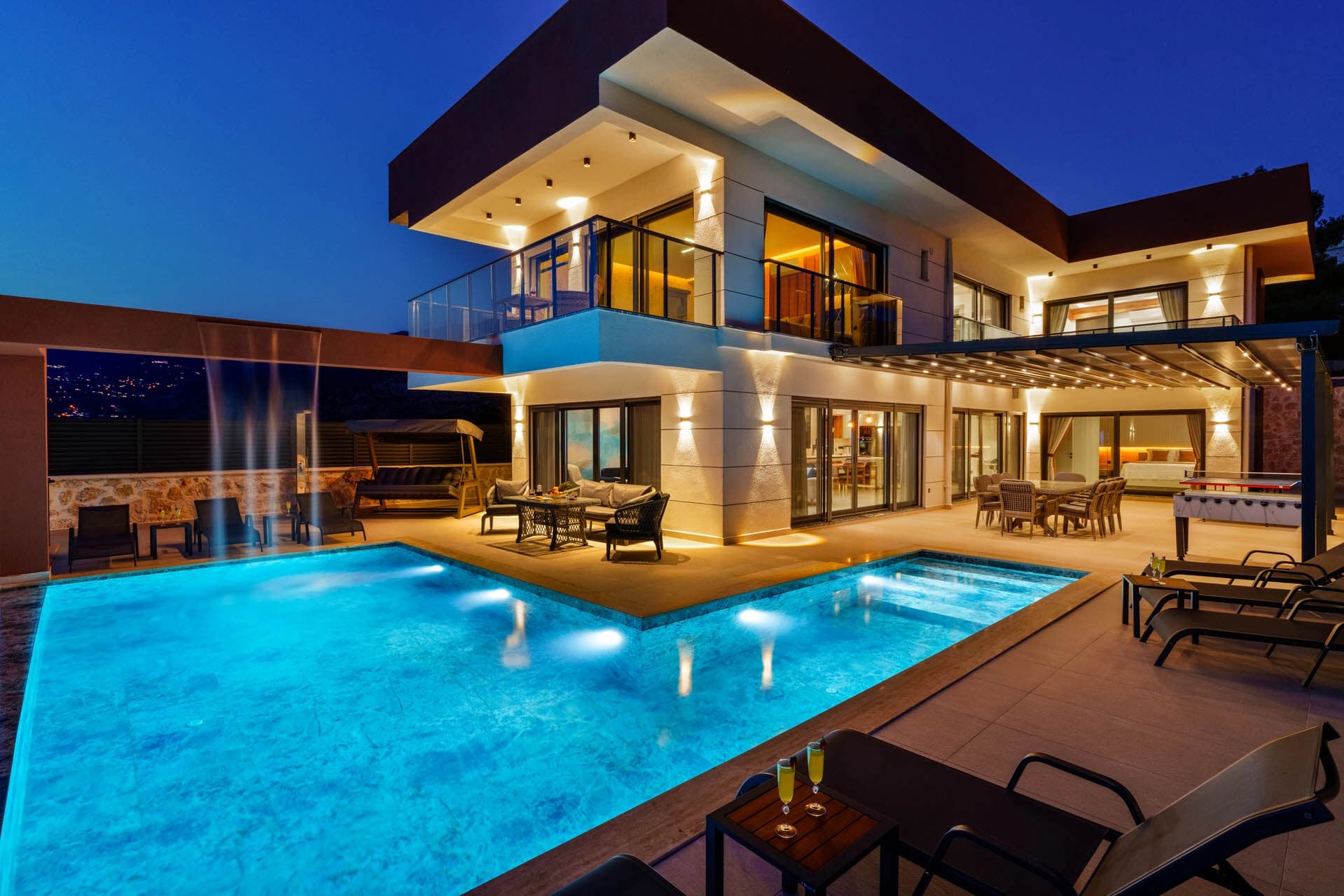 Villa Newcastle Korunaklı Havuz 40