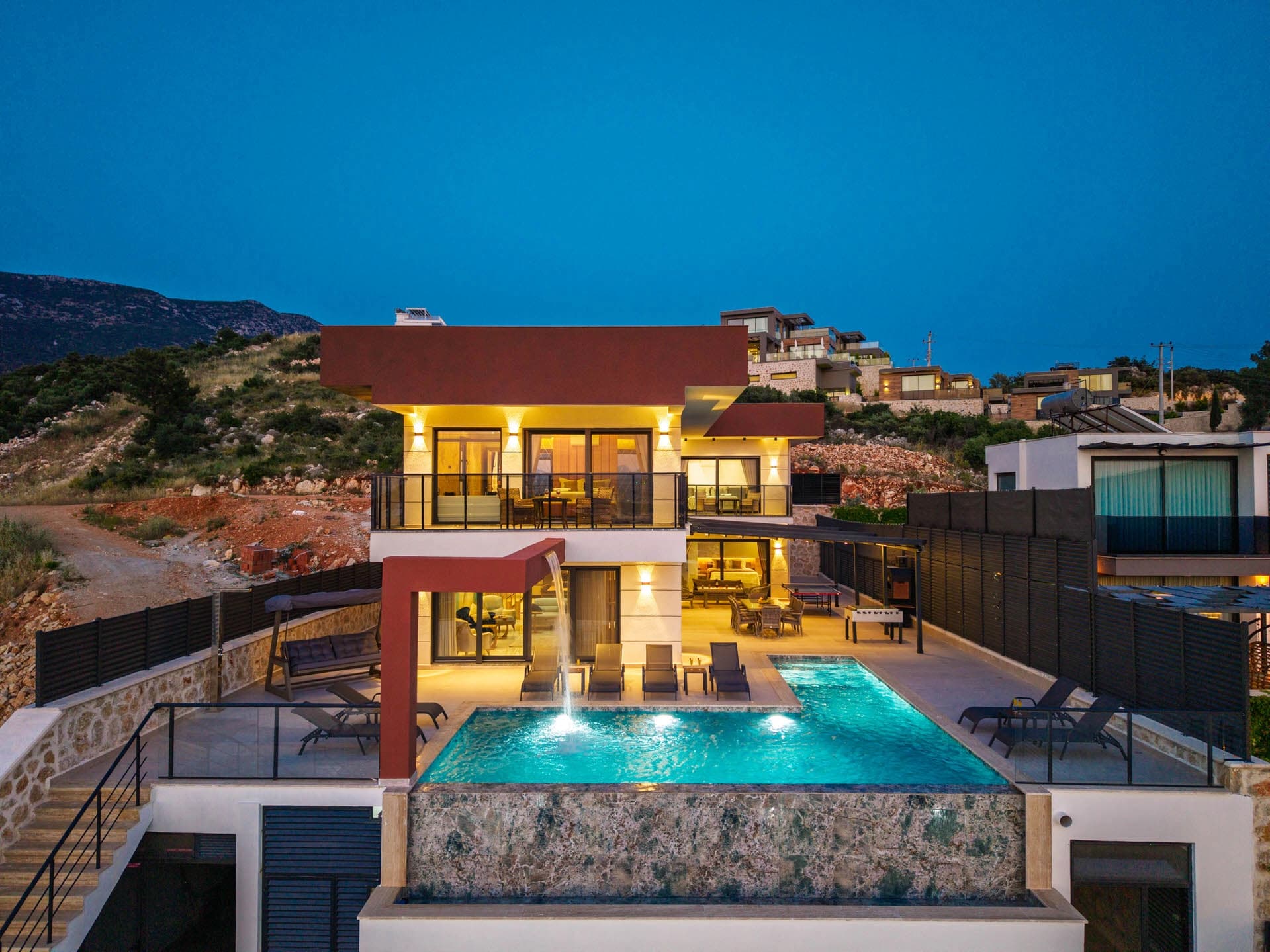 Villa Newcastle Korunaklı Havuz 68