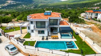 Villa Derin Kaş Korunaklı Havuz 40