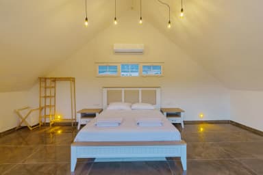 Villa Sumy Bezirgan 98