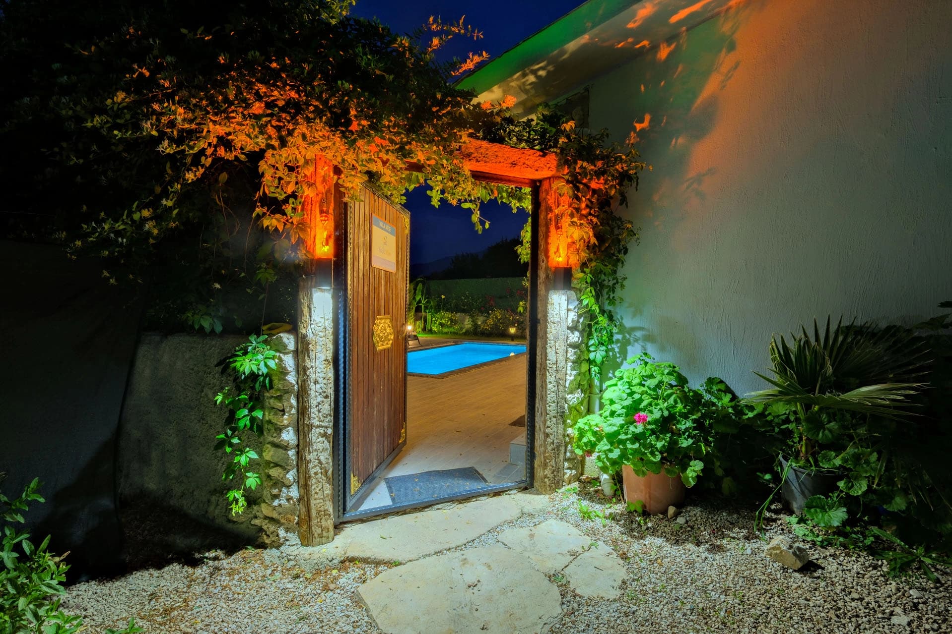 Villa Meşe Korunaklı Havuz 35