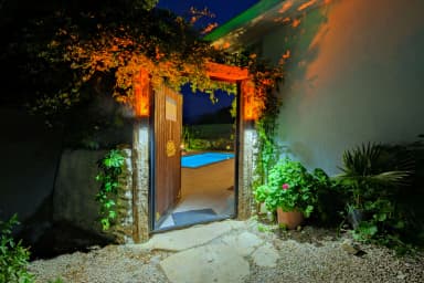 Villa Meşe Korunaklı Havuz 35